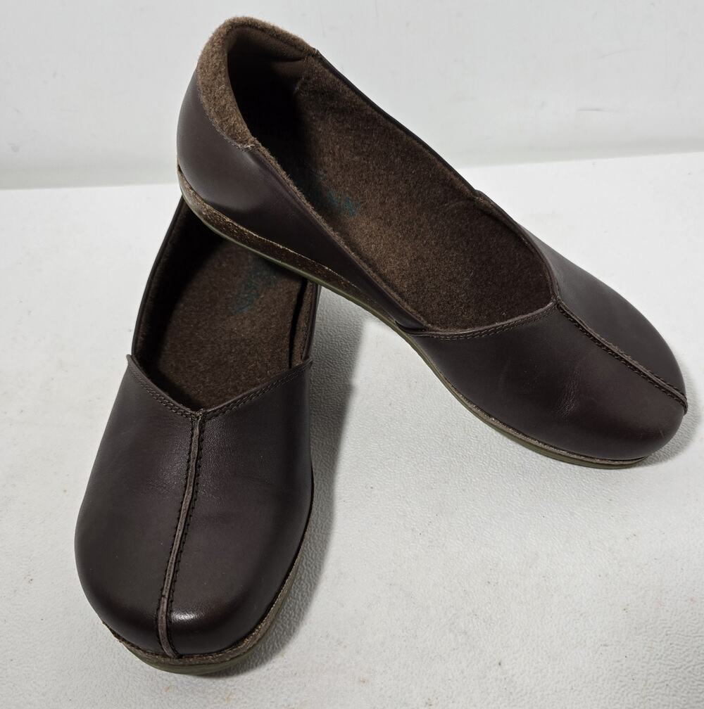 Stegmann Women's Liesl Skimmers - NWOB size 7